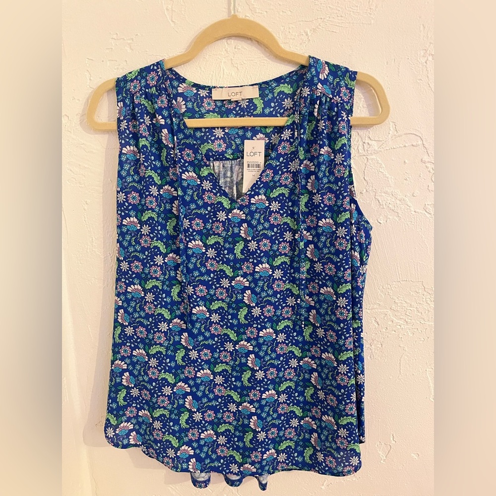NWT Floral Tie Neck Mixed Media Shell